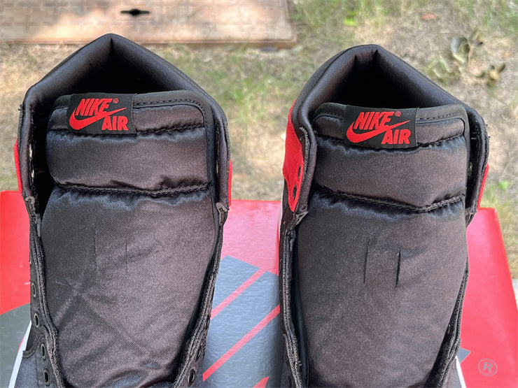 1 Retro High OG Satin Bred