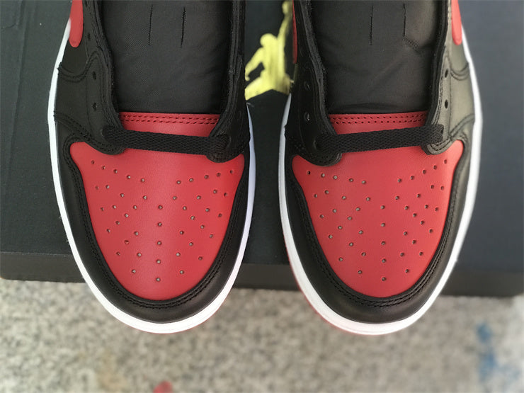 1 Retro Low Bred