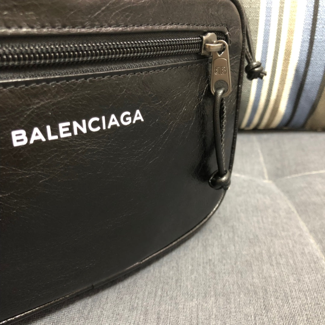 Cross chest bag Fanny pack