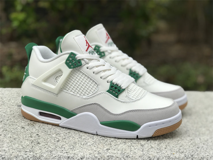 4 Retro SB Pine Green DR5415-103