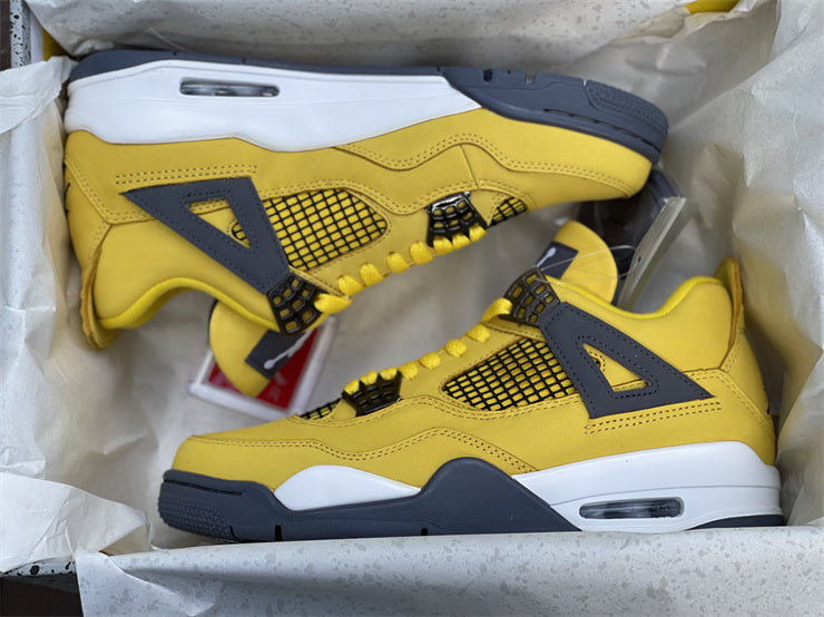 4 Retro Lightning (2021)