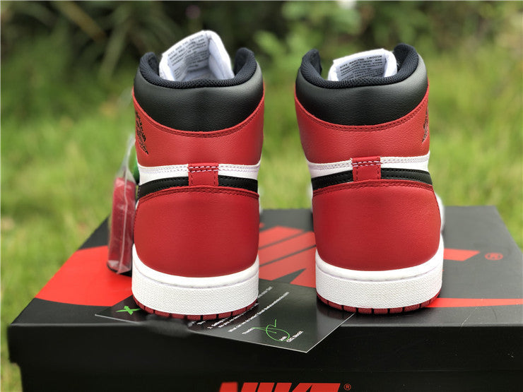 1 Retro Black Toe (2016)