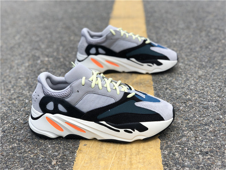 700 Wave Runner