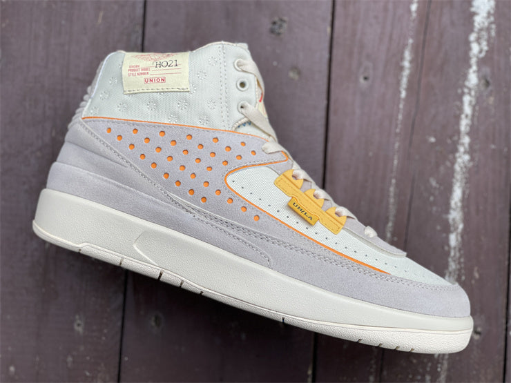 2 Retro Union Rattan