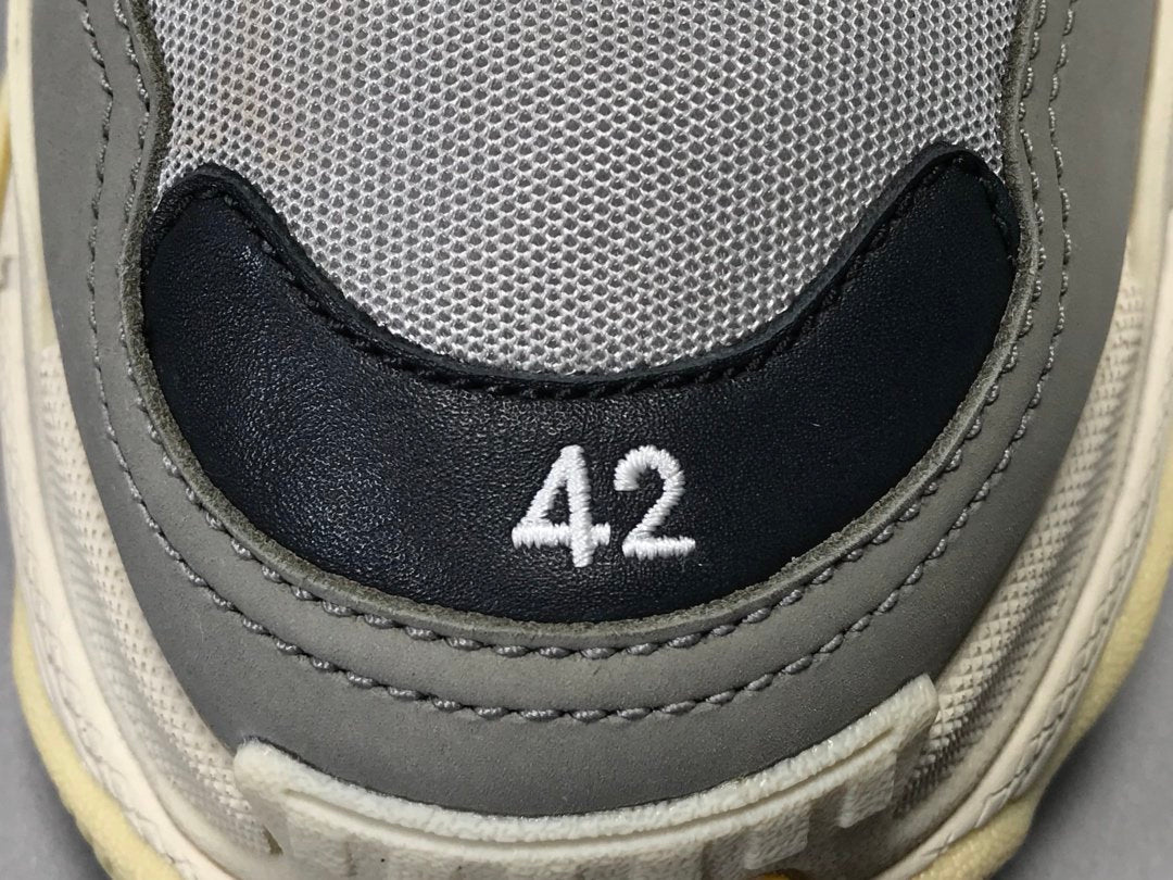 Bg Triple S Grey Red Blue (2018 Reissue)