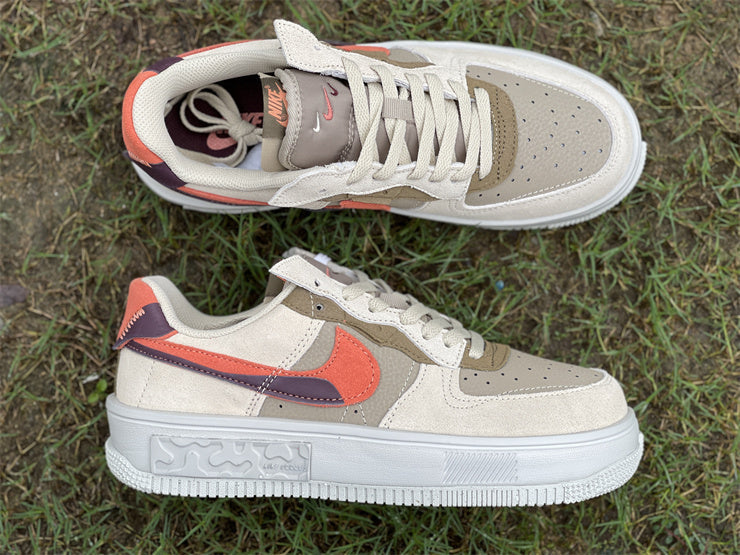 1 Fontanka Rattan (W)