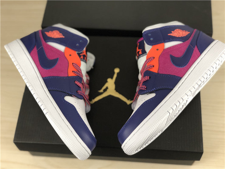 1 Mid Fire Pink Barely Grape (GS)