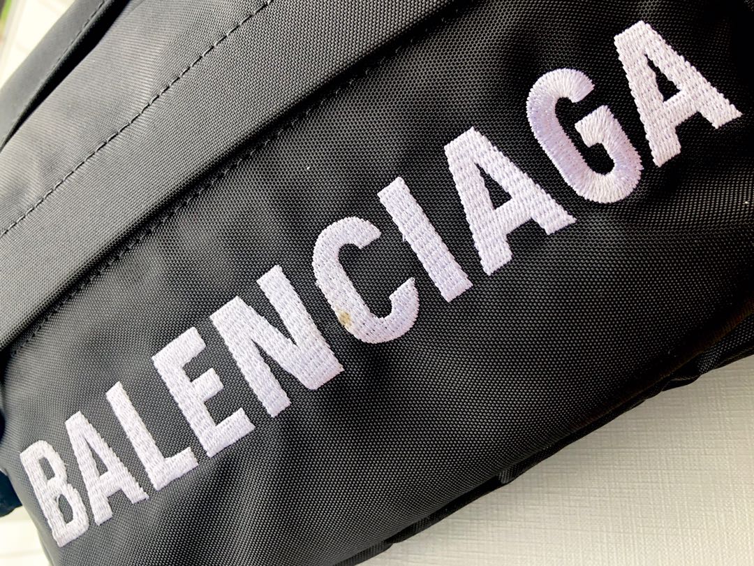 Canvas embroidered Fanny pack