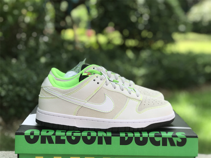 Nike Dunk Low University of Oregon PE (2023) FQ7260-001