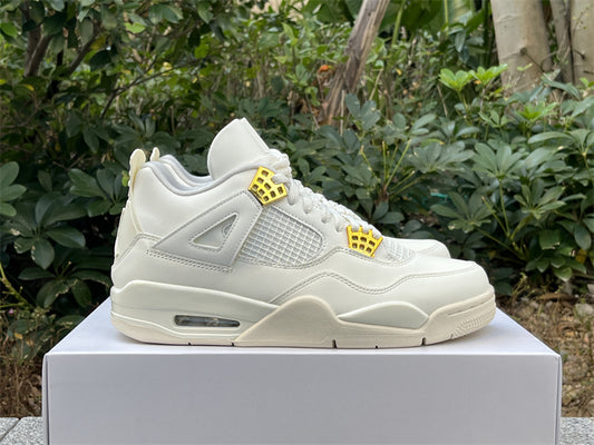 Air Jordan 4 Retro “Sail”