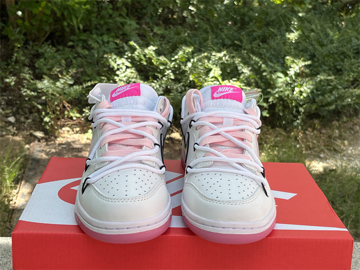 Nike Dunk Low 520 Pack Pink