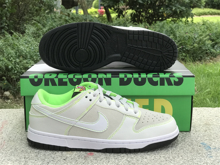 Nike Dunk Low University of Oregon PE (2023) FQ7260-001