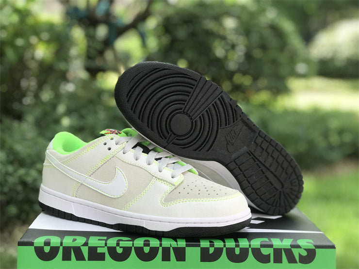 Nike Dunk Low University of Oregon PE (2023) FQ7260-001