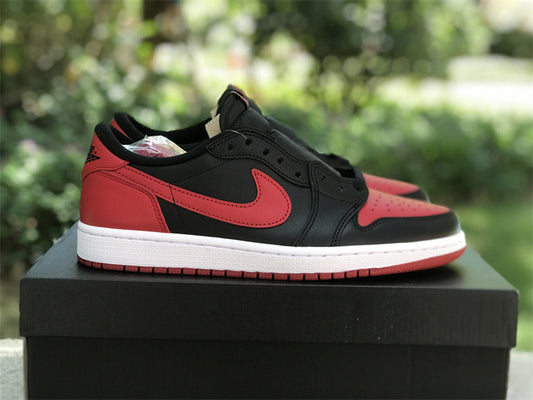 Air Jordan 1 Retro Low Bred