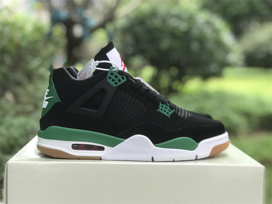 Air Jordan 4 Retro  SB DR5415-030