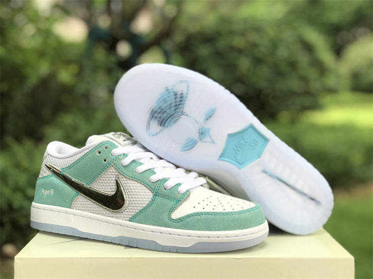 Nike Dunk Low April Skateboards