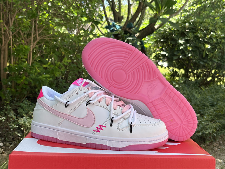 Nike Dunk Low 520 Pack Pink