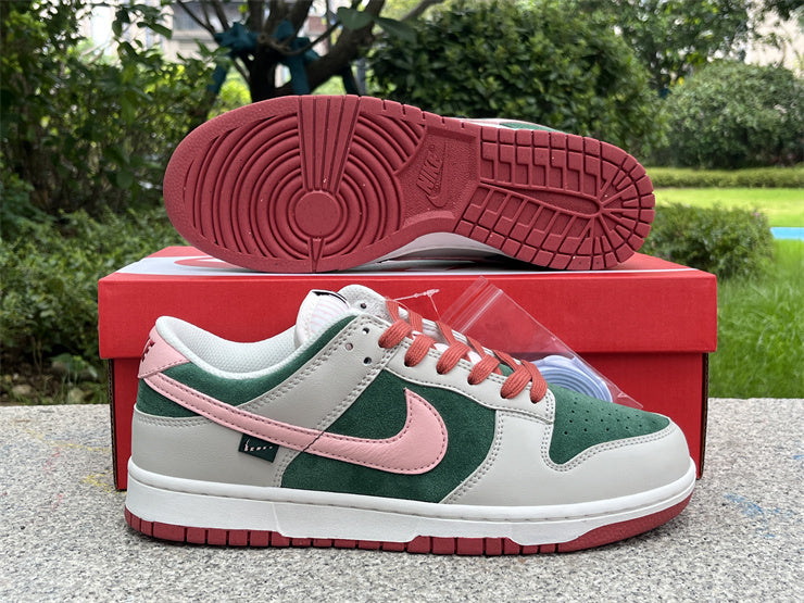 Nike Dunk Low SE All Petals United Fir Green