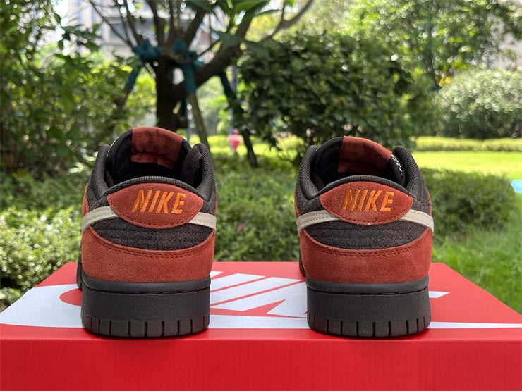 Nike Dunk Low Red Panda