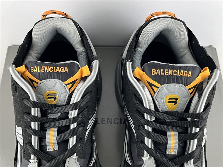 Balenciaga Runner