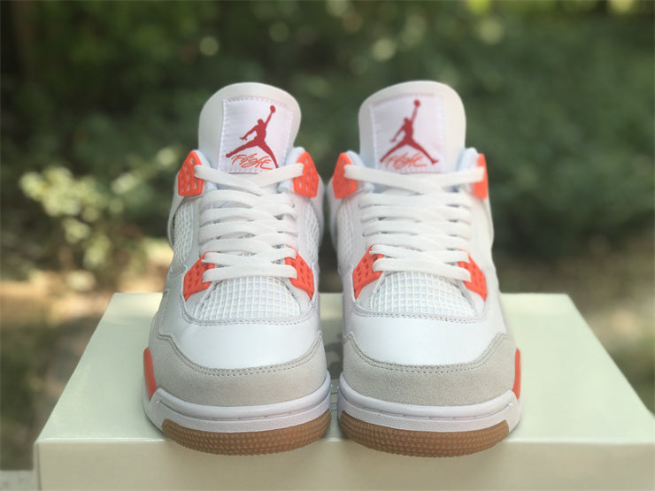 Air Jordan 4 Retro DR5415-108