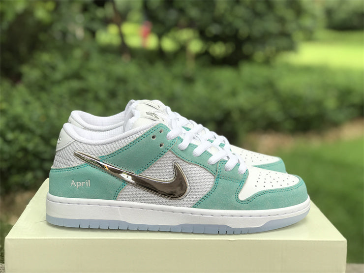 Nike Dunk Low April Skateboards