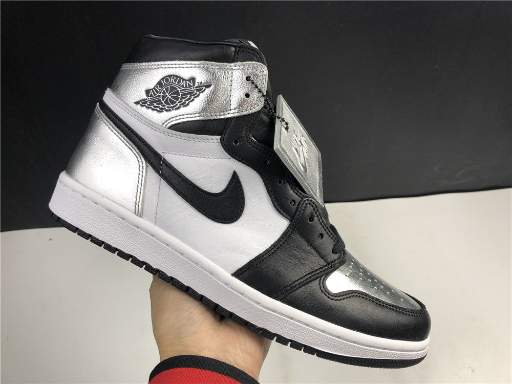 Air Jordan 1 Retro High Silver Toe (W)