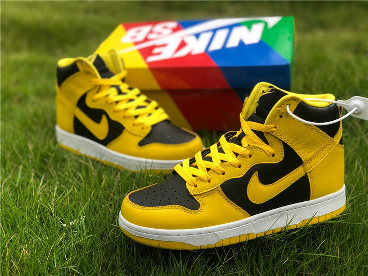 Nike Dunk High Black Varsity Maize