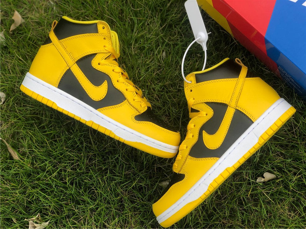 Nike Dunk High Black Varsity Maize