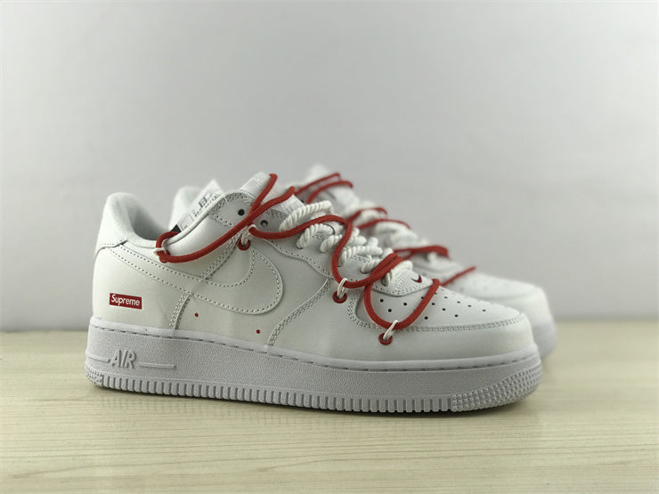 Nike Air Force 1 Low Supreme White