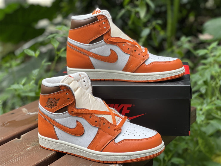 Air Jordan 1 Retro High OG WMNS “Starfish