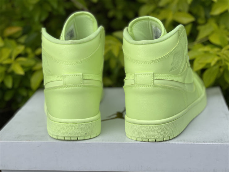 Air Jordan 1 Retro High Barely Volt (W)