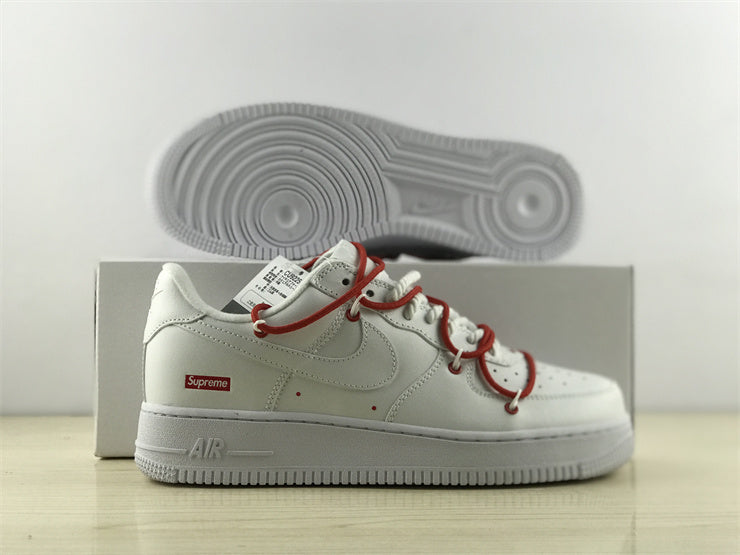 Nike Air Force 1 Low Supreme White