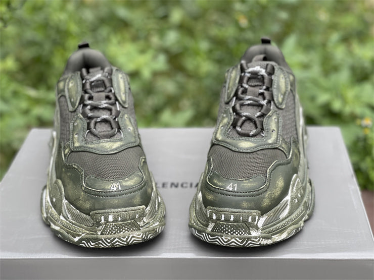 Balenciaga Triple S