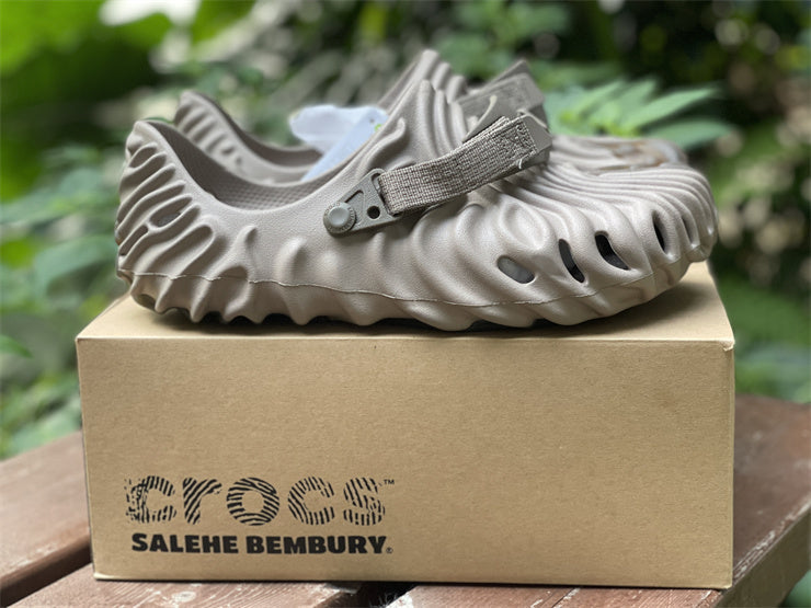 Salehe Bembury × CrocsPollex Clog  Cucumber