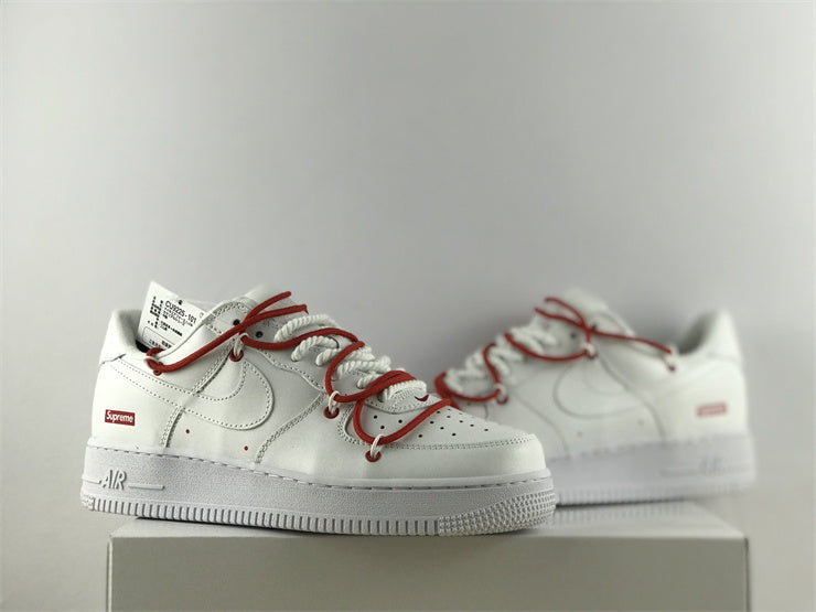 Nike Air Force 1 Low Supreme White