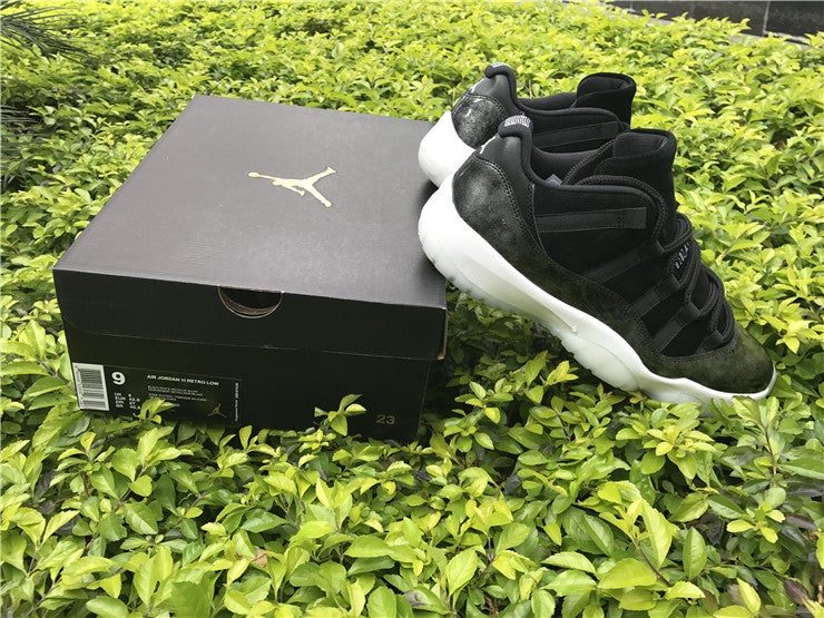 Air Jordan 11 Retro Low Barons