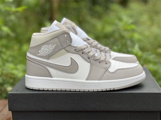 Air Jordan 1 Mid Linen