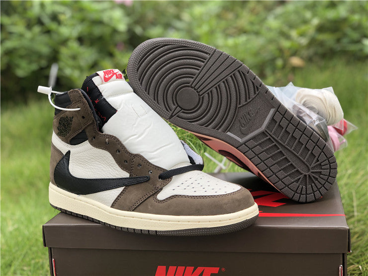 Air Jordan 1 Retro High Travis Scott