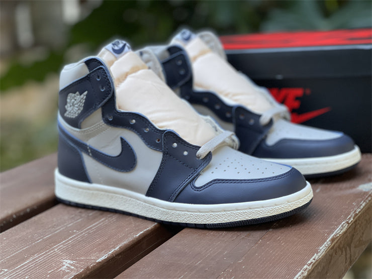 Air Jordan 1 Retro High 85 Georgetown