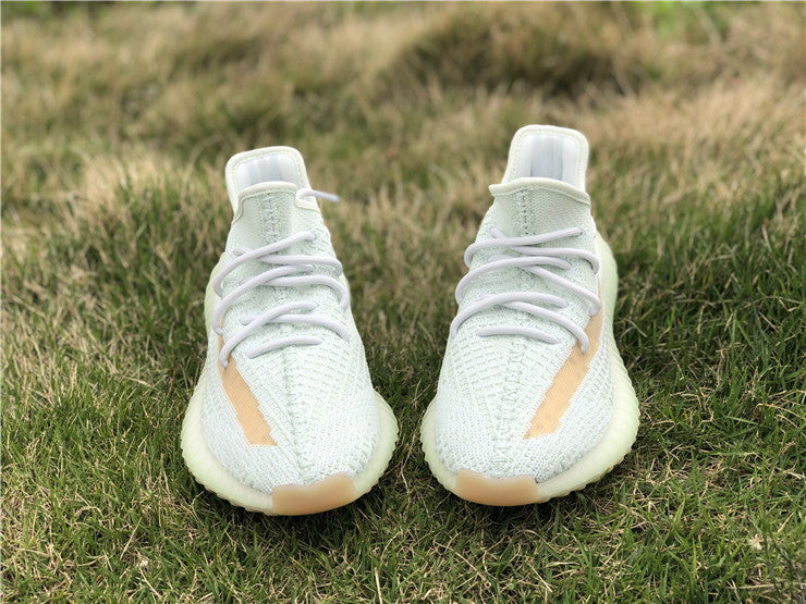 Adidas Yeezy Boost 350 V2 Hyperspace