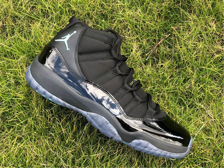 Air Jordan 11 Retro Gamma Blue