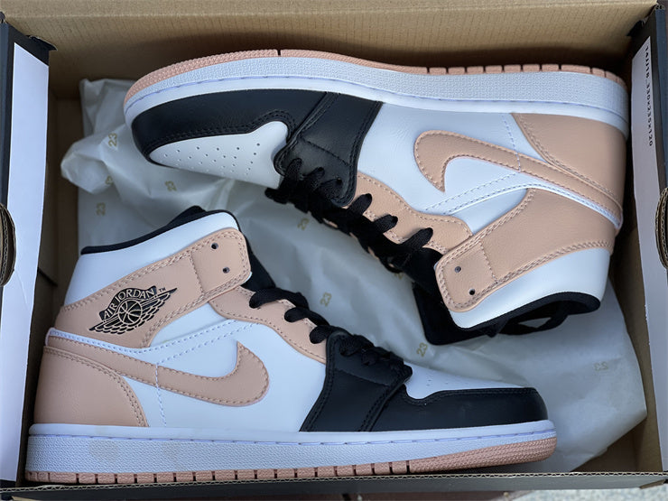 Air Jordan 1 Mid Arctic Orange Black Toe