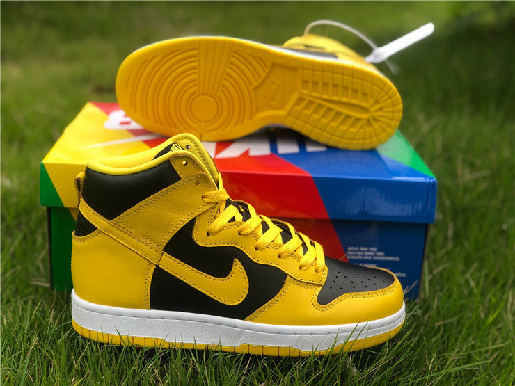 Nike Dunk High Black Varsity Maize