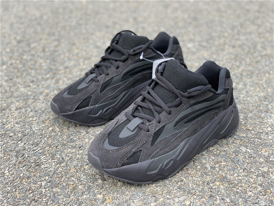 Adidas Yeezy Boost 700 V2 Vanta