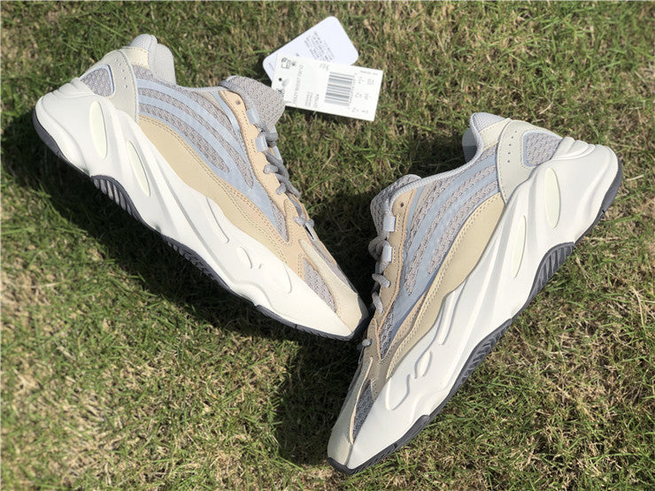 Adidas Yeezy Boost 700 V2 Cream