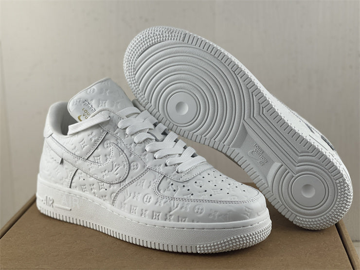 LOUIS VUITTON × Nike Air Force 1 Low