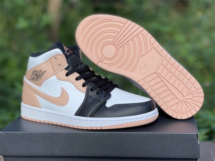 Air Jordan 1 Mid Arctic Orange Black Toe