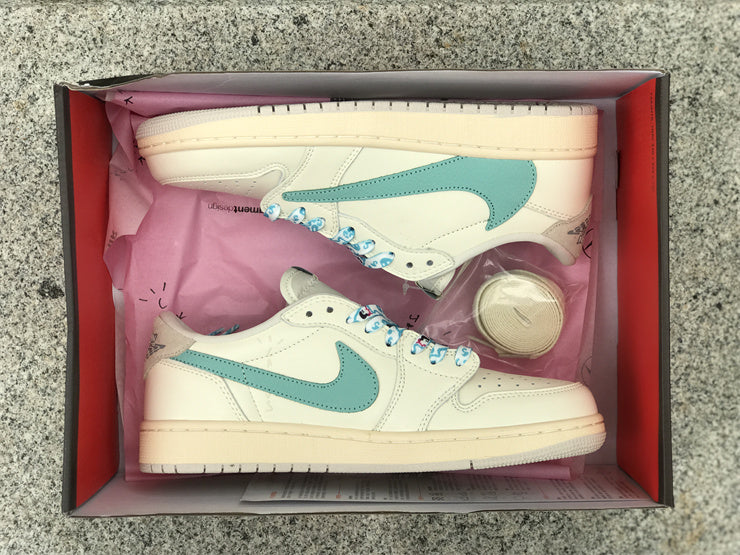 Air Jordan 1 Low X Travis Scott DM7866-102