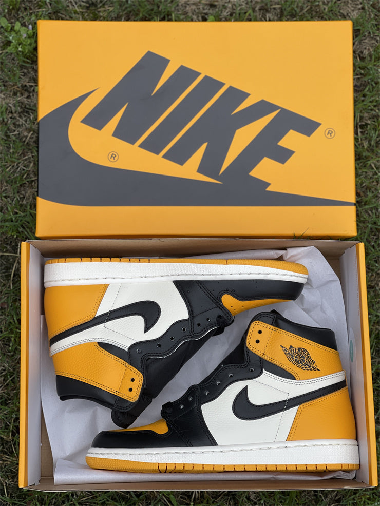 Air Jordan 1 High OG Yellow Toe